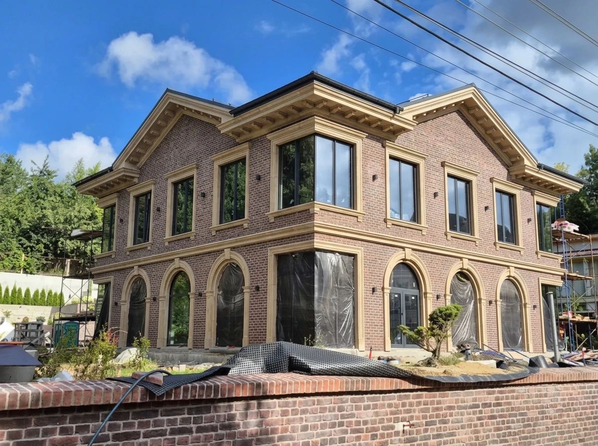 Дизайн фасада в стиле Неоклассика — фото от нейросети AI Facade