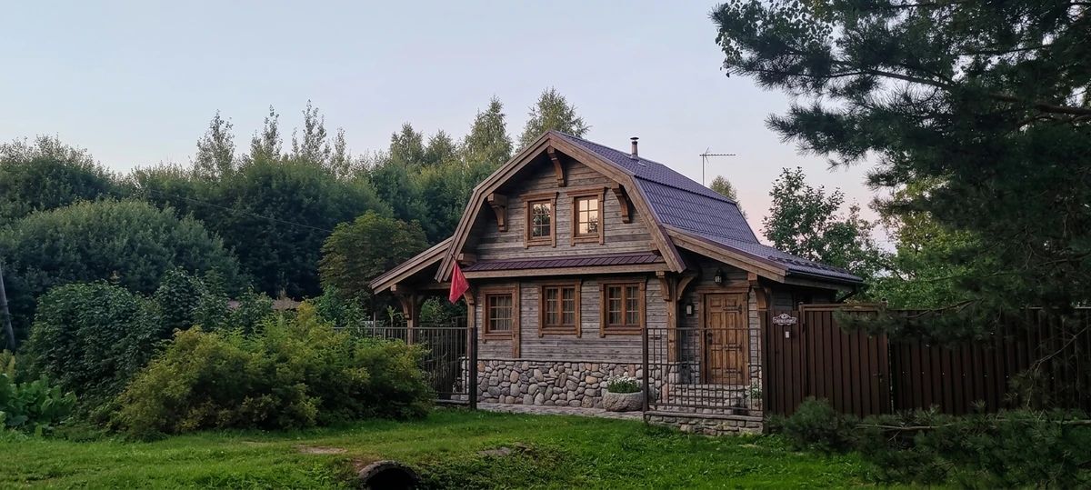 Дизайн фасада в стиле Шале — фото от нейросети AI Facade