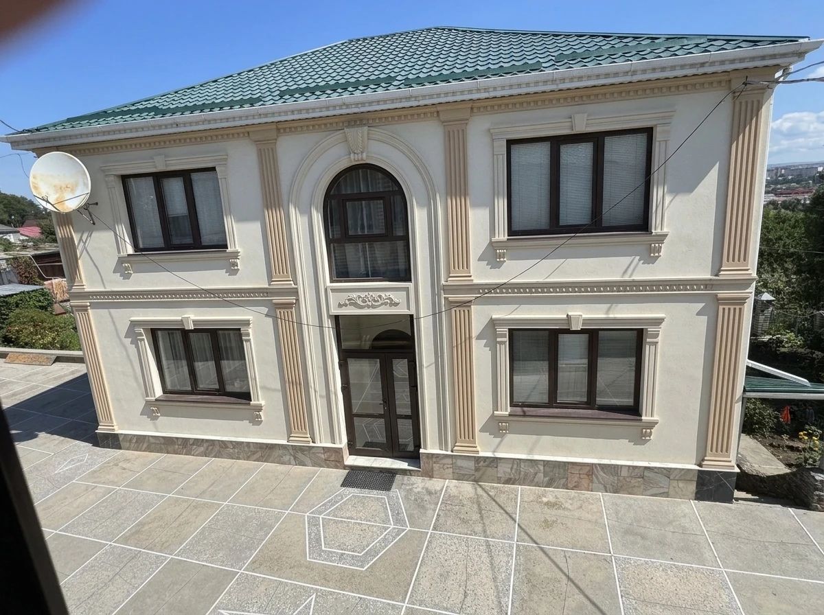 Дизайн фасада в стиле Неоклассика — фото от нейросети AI Facade