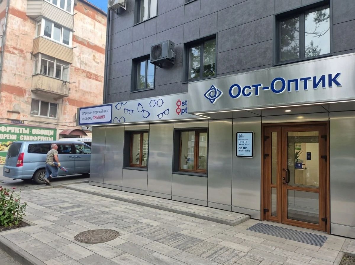 Дизайн фасада в стиле Хай-тек — фото от нейросети AI Facade