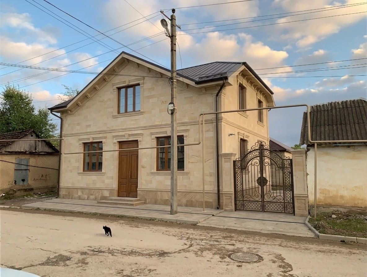 Дизайн фасада в стиле Неоклассика — фото от нейросети AI Facade