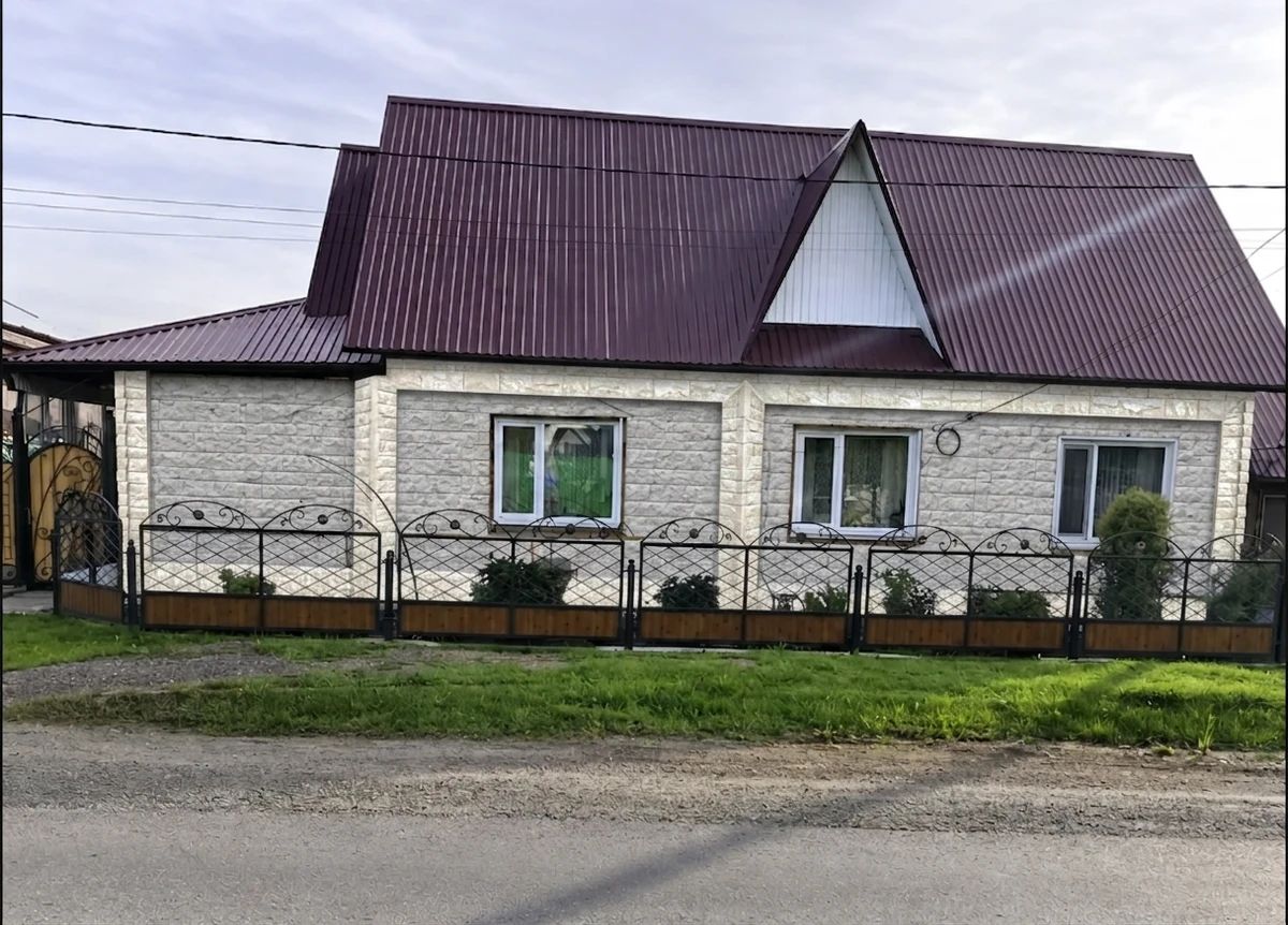 Дизайн фасада в стиле Без стиля — фото от нейросети AI Facade