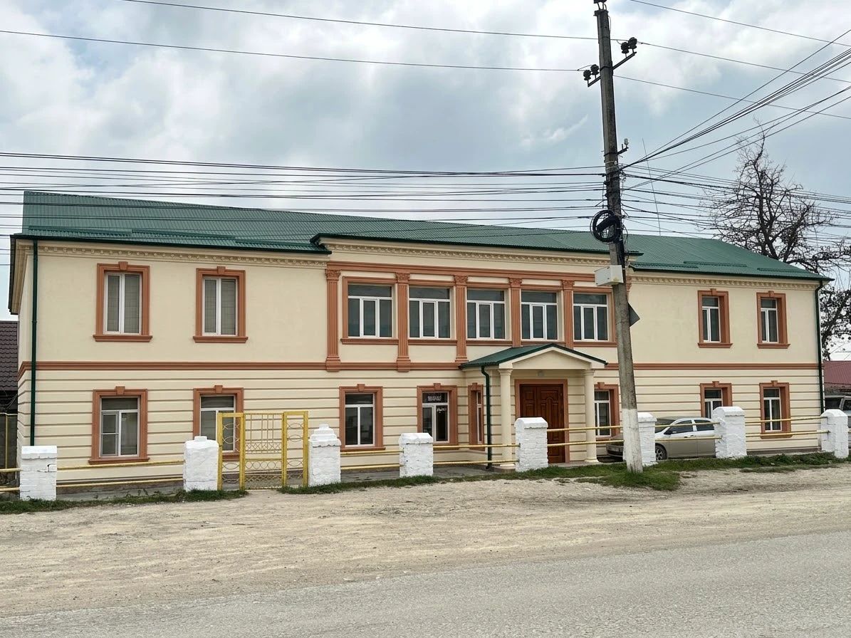 Дизайн фасада в стиле Неоклассика — фото от нейросети AI Facade
