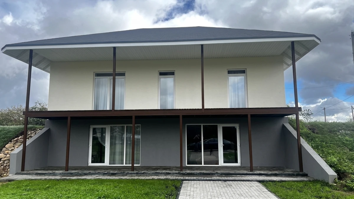 Дизайн фасада в стиле no_style — фото от нейросети AI Facade