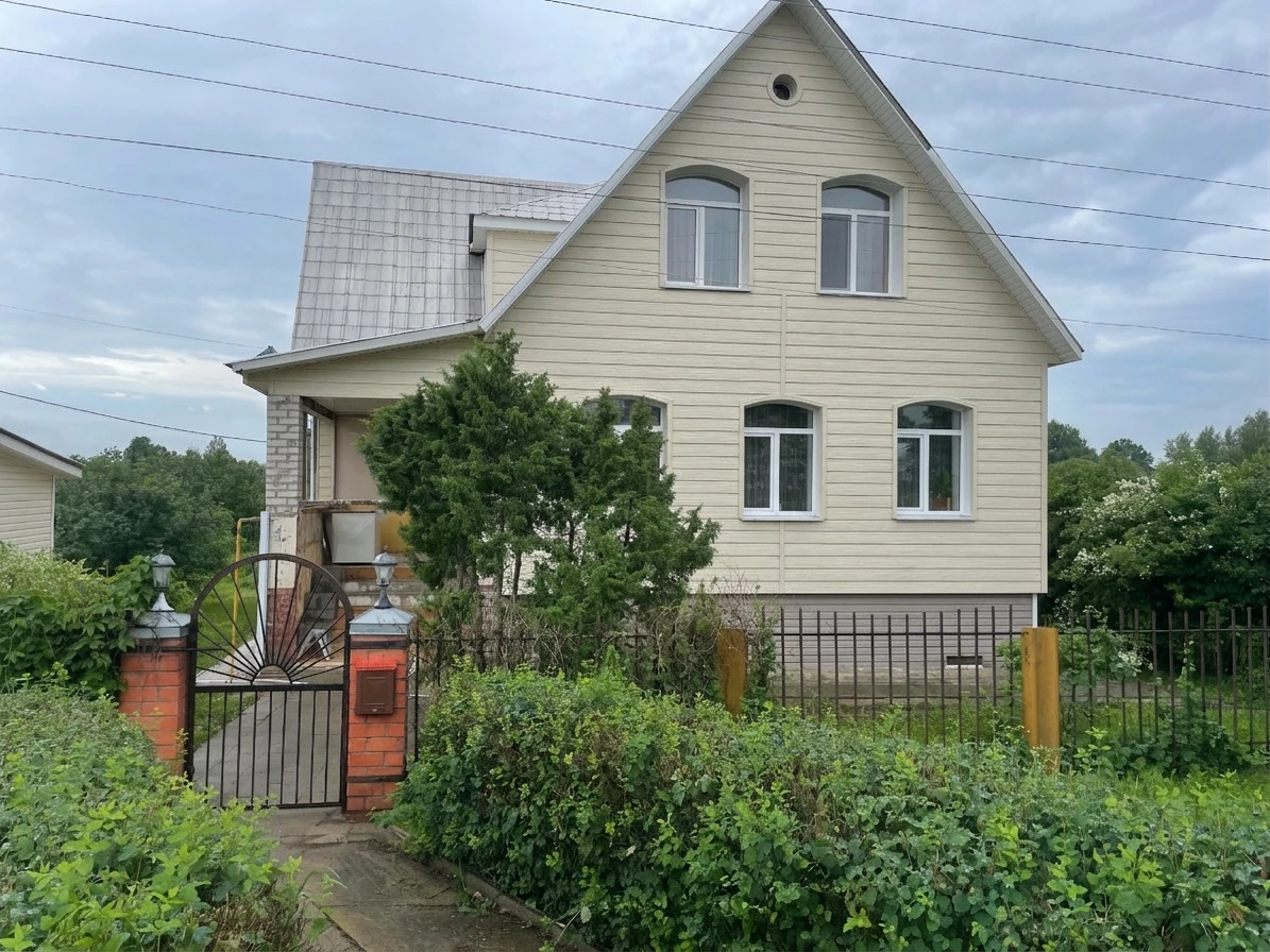 Дизайн фасада в стиле Без стиля — фото от нейросети AI Facade