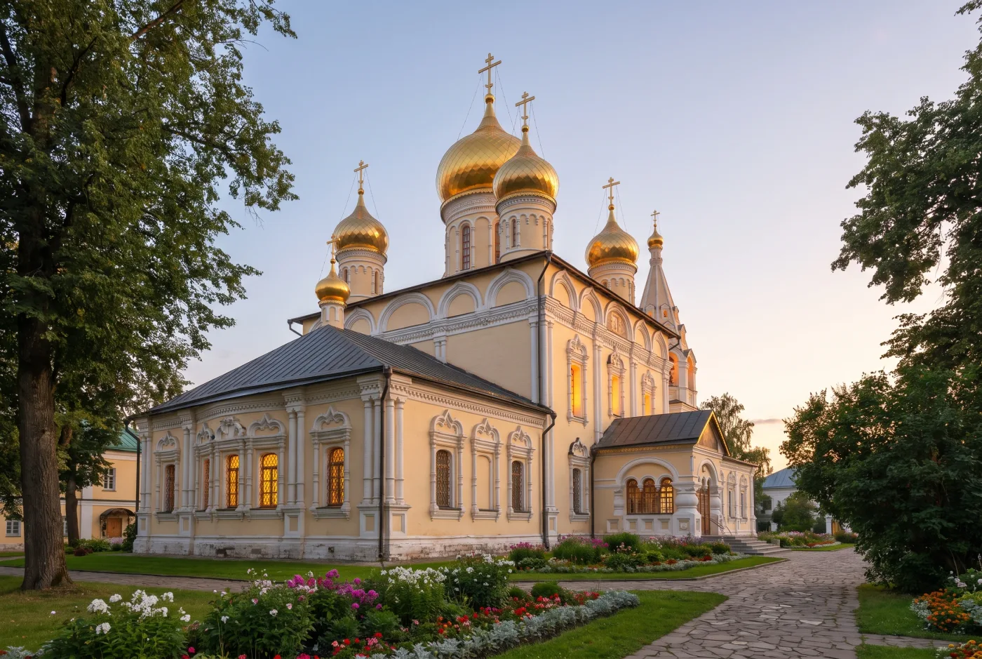 Несколько вариантов колеровки и стиля